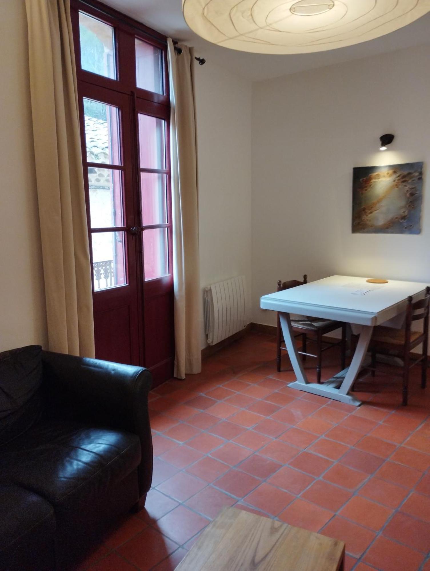 Les Studios De St Guilhem Saint-Guilhem-le-Desert Εξωτερικό φωτογραφία
